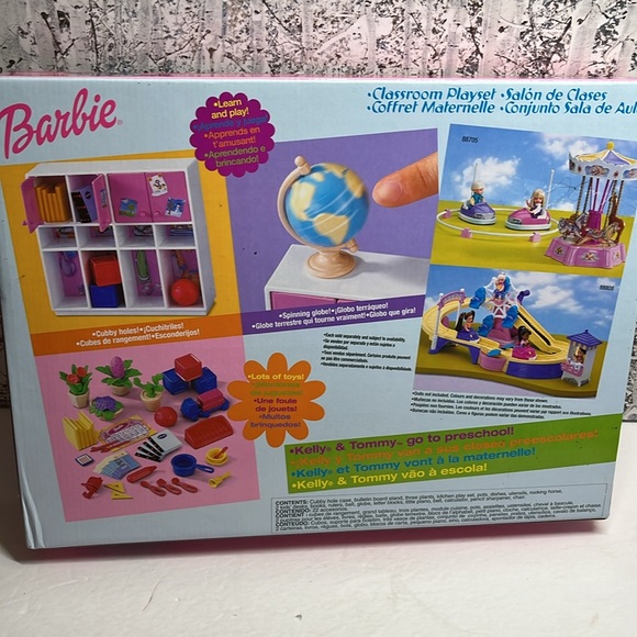 Barbie Classroom Playset Fun Learning at Kelly's Preschool 2002 #67427 - Picture 6 of 11